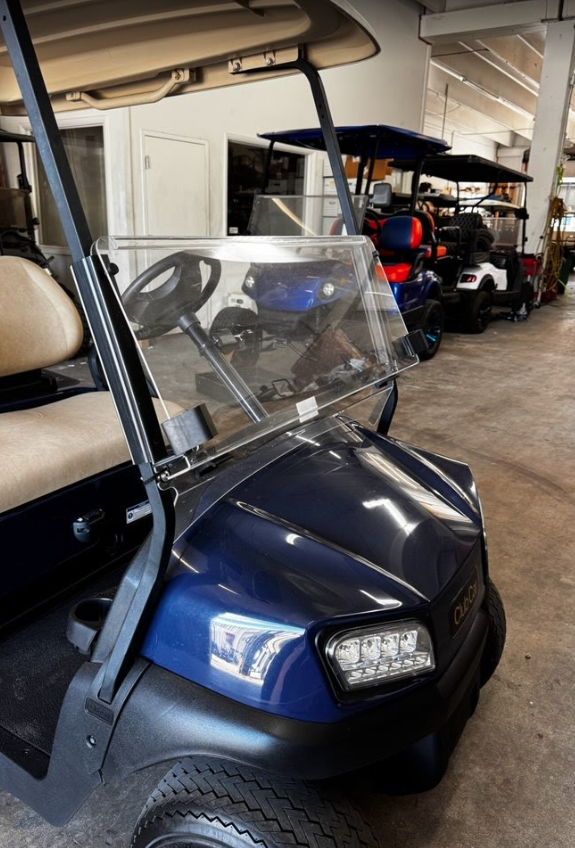 CLUB CAR Golf Cart Car Like New Model Tempo 2022 Blue Body
