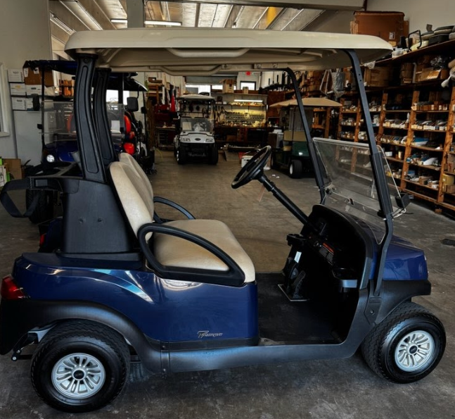 CLUB CAR Golf Cart Car Like New Model Tempo 2022 Blue Body