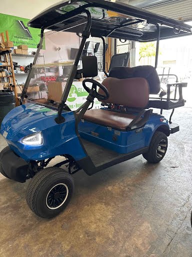4-PASSENGER GOLF CART USED YEAR  2022 LIKE NEW!